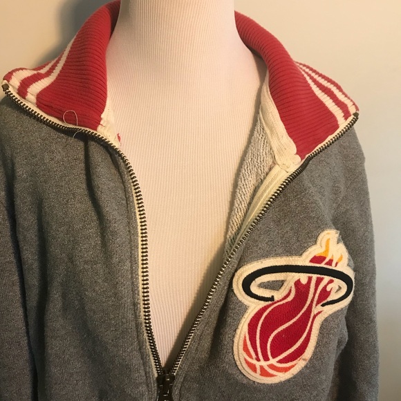 Vintage Mitchell&Ness Miami Heat Jacket - Picture 2 of 4